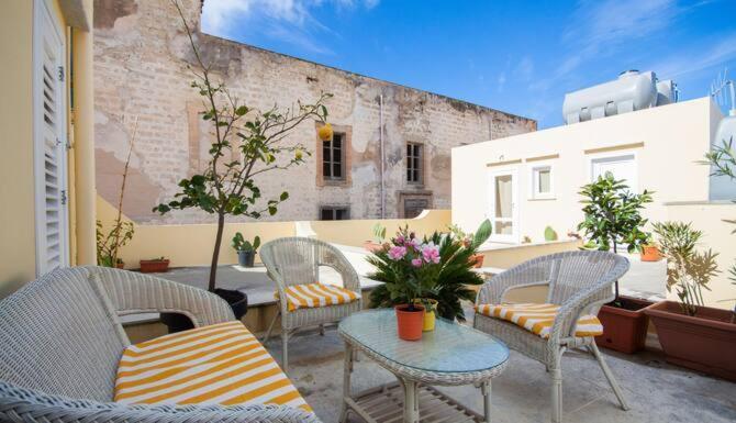 Angelo Apartments & Rooms Trapani Kültér fotó