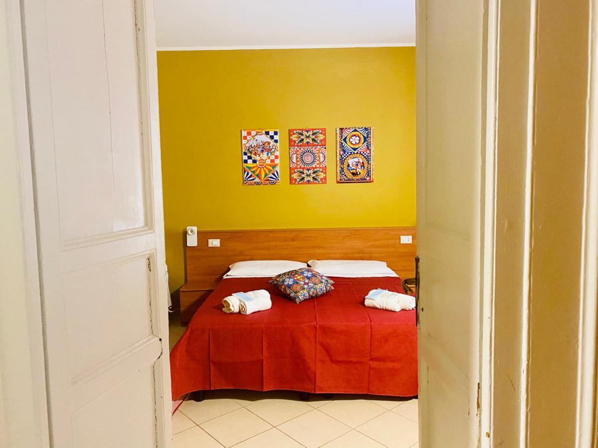 Angelo Apartments & Rooms Trapani Kültér fotó